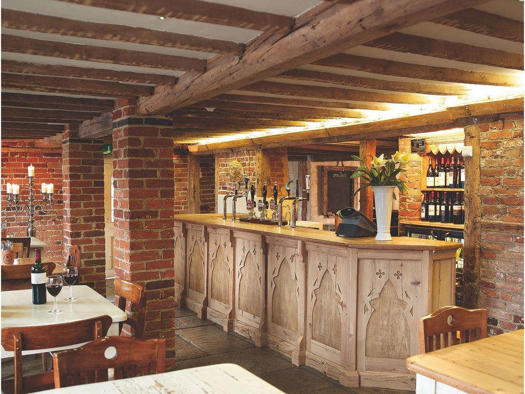 The Broad Leys Bed & Breakfast Aylesbury  Ngoại thất bức ảnh